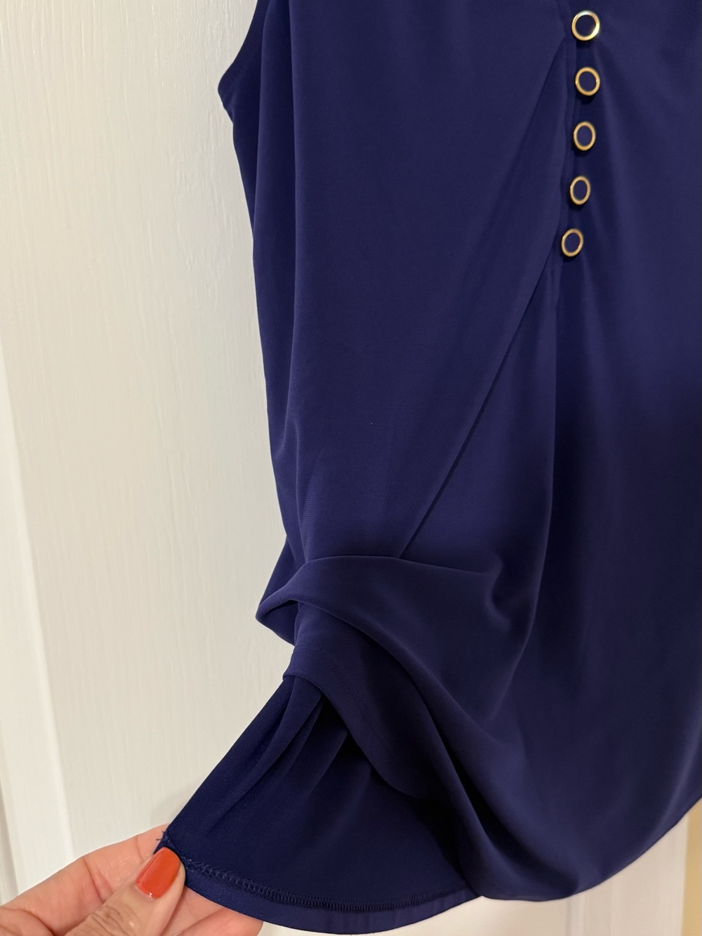 WHBM Violet Sleeveless Blouse with Gold Ring Button accents - Picture 4 of 4